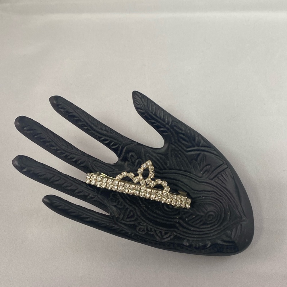 Sparkly hair clip